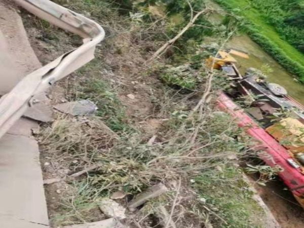 泊头市吊车租赁电话_如何选择合适的吊车出租公司